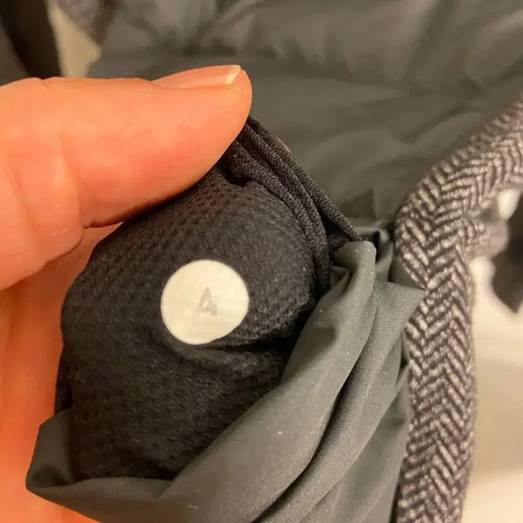 Lululemon Fluff Off Pullover Herringbone size 4 - Picture 7 of 9